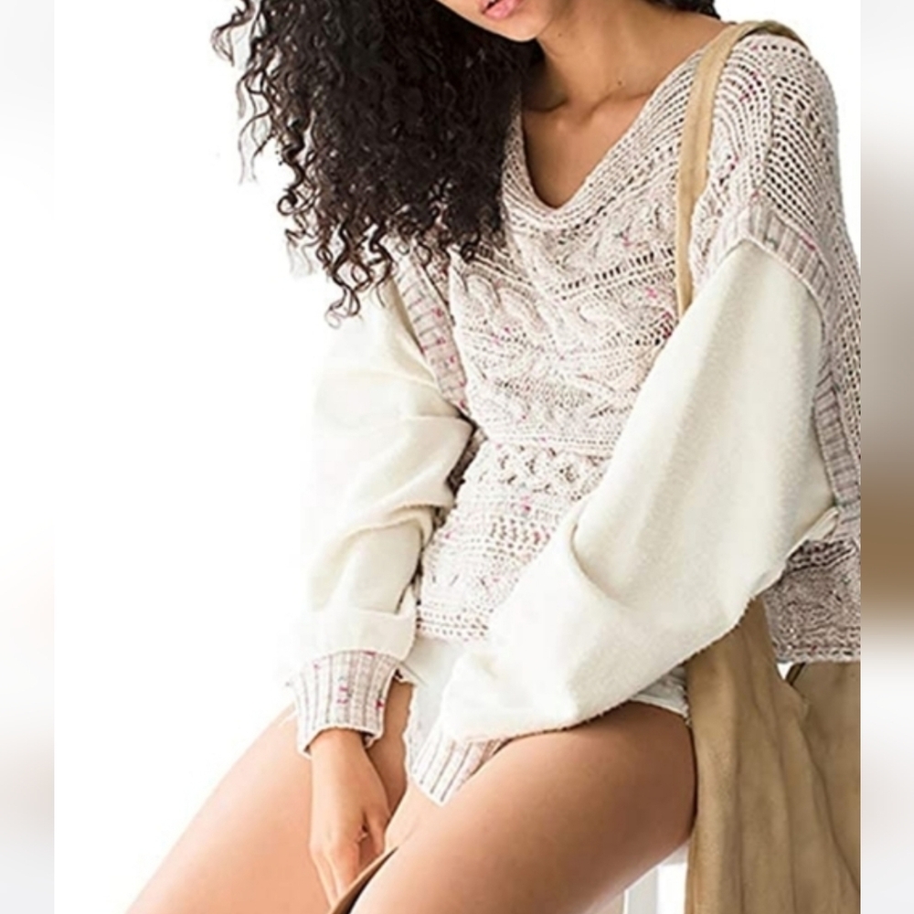 Free People Honey Cable Knit Long Drop Shoulder White Combo Cropped Sweater - M - Picture 6 of 13